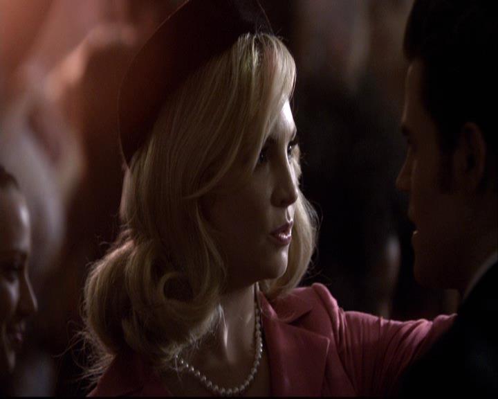 VampireDiariesWorld-dot-org_2x18TheLastDance1142.jpg