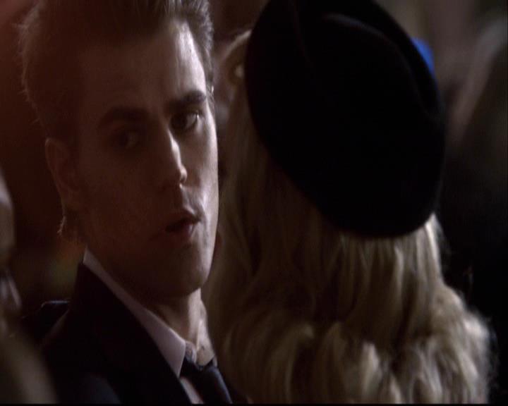 VampireDiariesWorld-dot-org_2x18TheLastDance1148.jpg