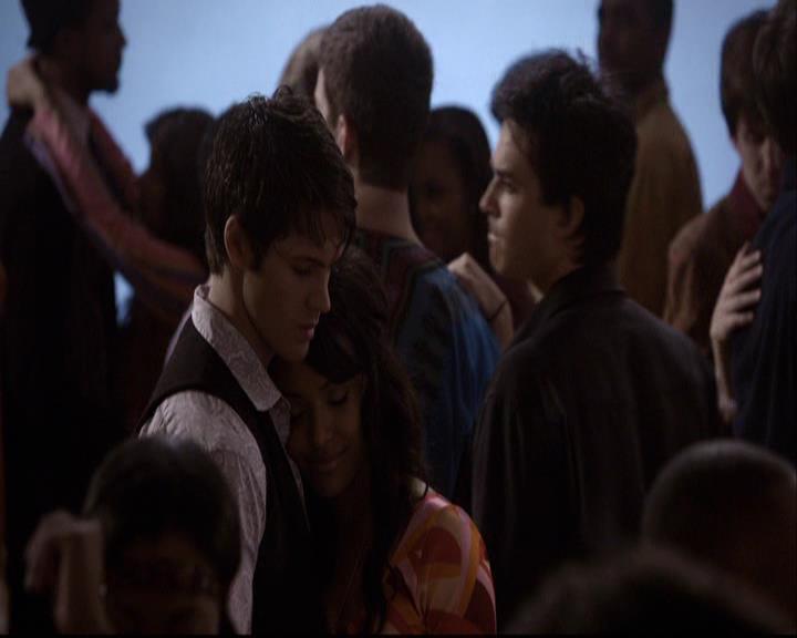 VampireDiariesWorld-dot-org_2x18TheLastDance1154.jpg