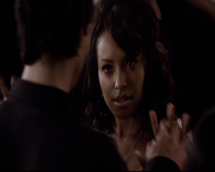 VampireDiariesWorld-dot-org_2x18TheLastDance1162.jpg