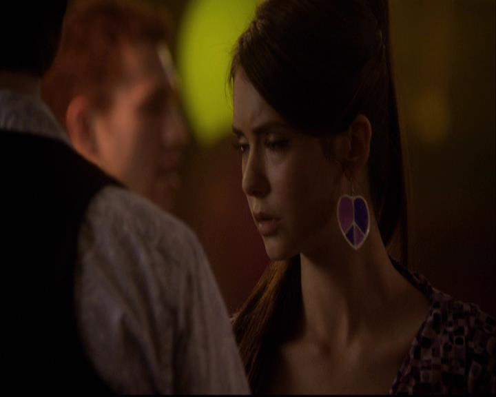 VampireDiariesWorld-dot-org_2x18TheLastDance1206.jpg