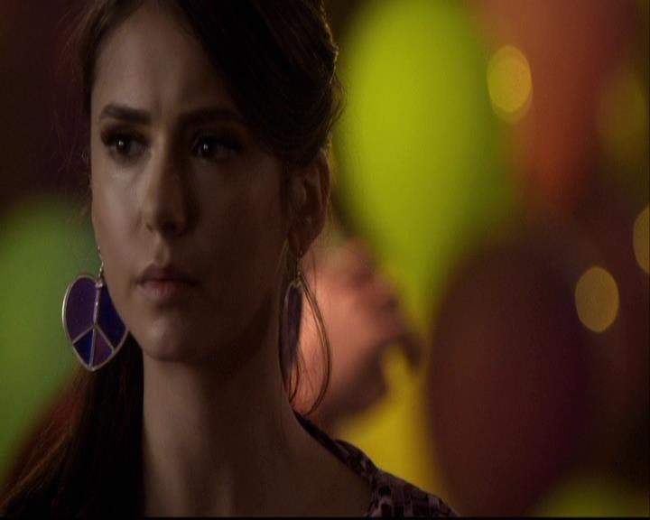 VampireDiariesWorld-dot-org_2x18TheLastDance1217.jpg