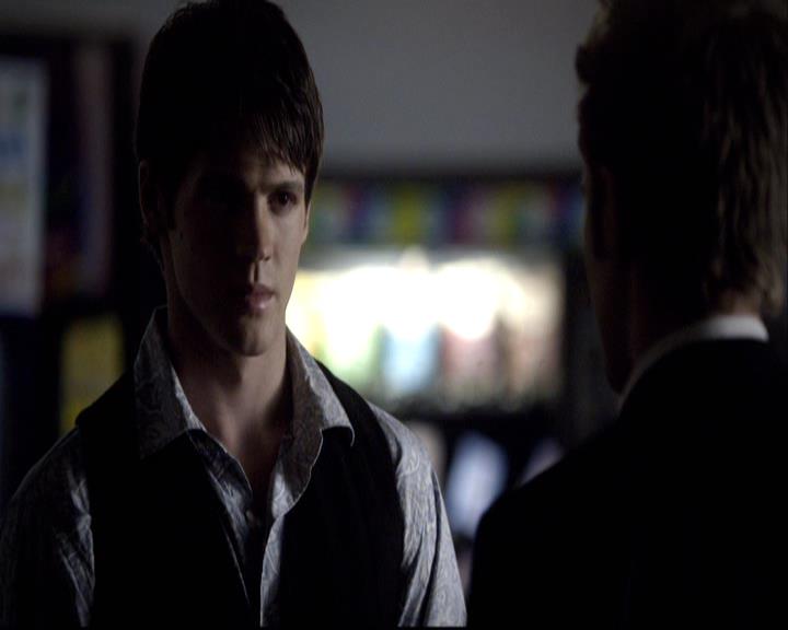 VampireDiariesWorld-dot-org_2x18TheLastDance1237.jpg