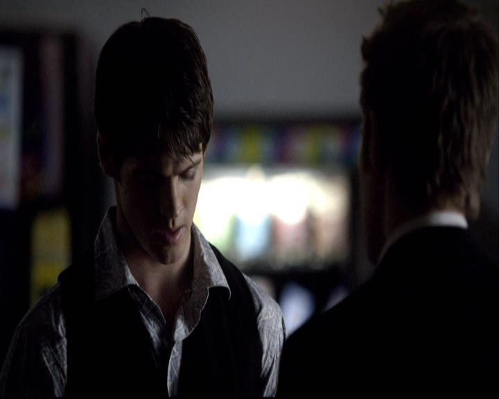 VampireDiariesWorld-dot-org_2x18TheLastDance1243.jpg