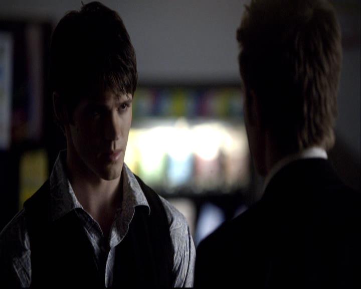 VampireDiariesWorld-dot-org_2x18TheLastDance1247.jpg