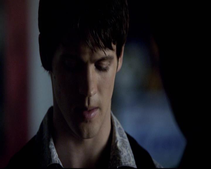 VampireDiariesWorld-dot-org_2x18TheLastDance1251.jpg