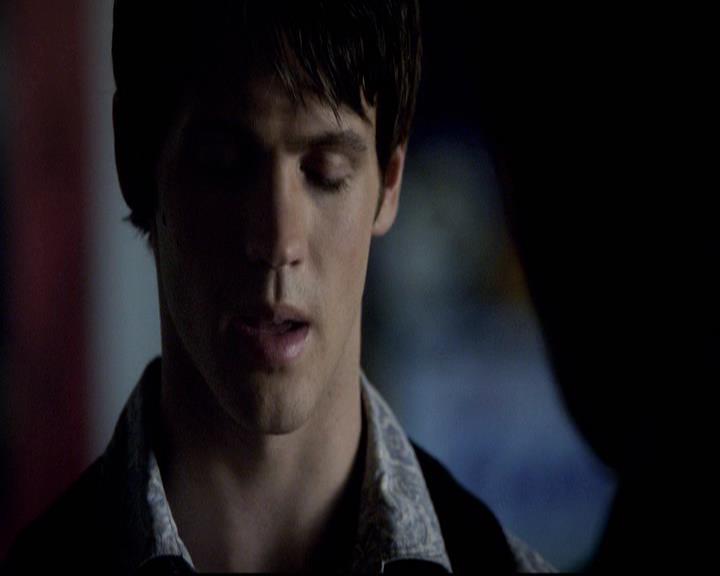 VampireDiariesWorld-dot-org_2x18TheLastDance1259.jpg