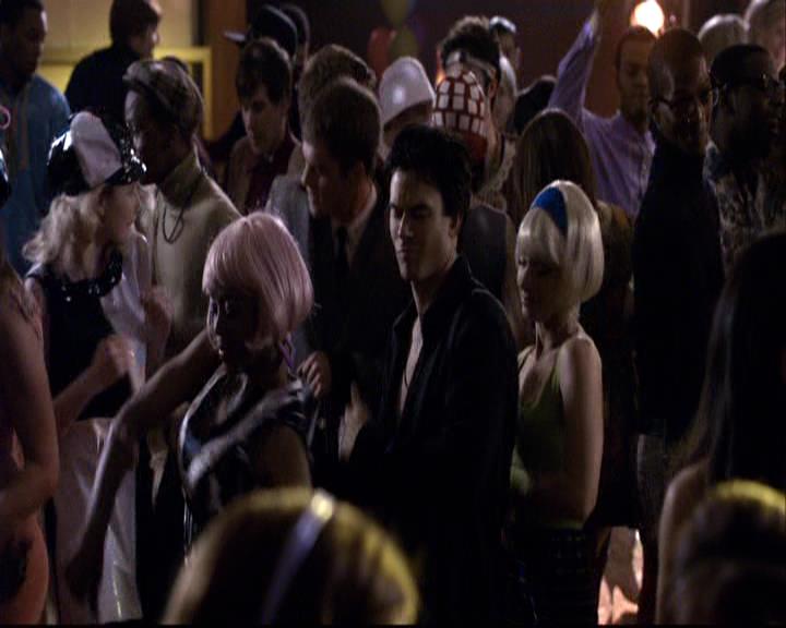 VampireDiariesWorld-dot-org_2x18TheLastDance1293.jpg