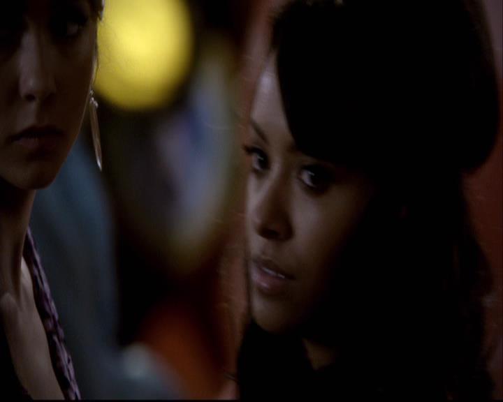 VampireDiariesWorld-dot-org_2x18TheLastDance1304.jpg