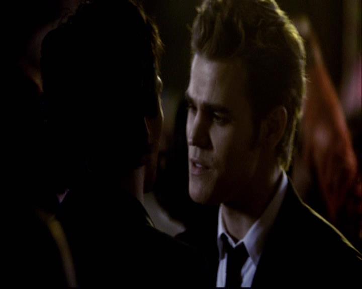 VampireDiariesWorld-dot-org_2x18TheLastDance1309.jpg