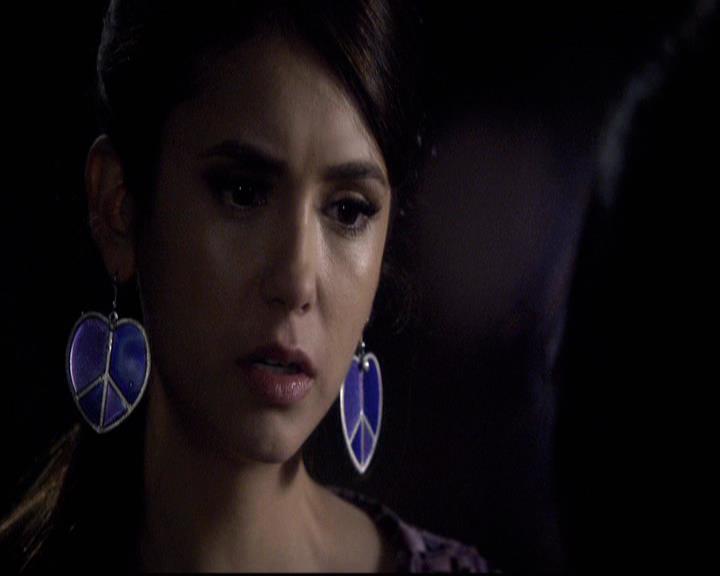 VampireDiariesWorld-dot-org_2x18TheLastDance1345.jpg