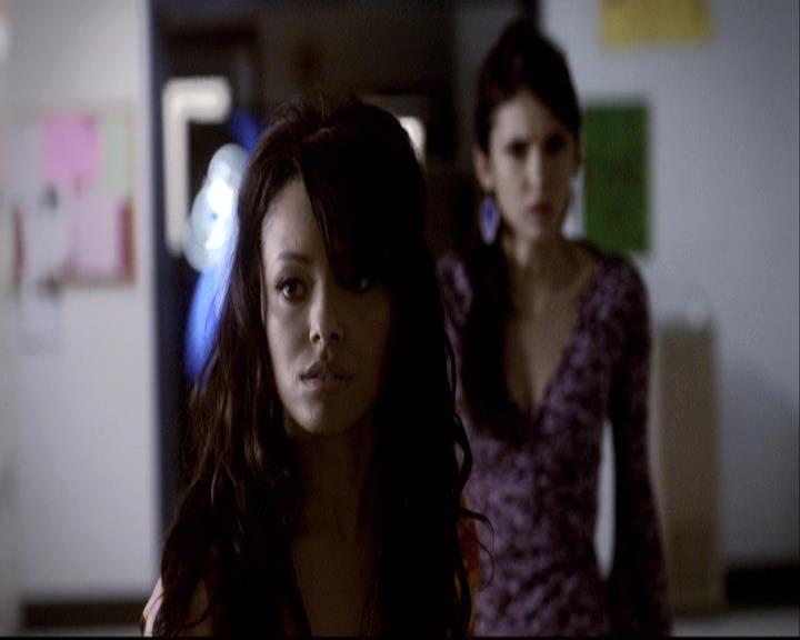 VampireDiariesWorld-dot-org_2x18TheLastDance1528.jpg