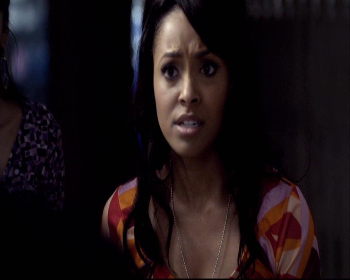 VampireDiariesWorld-dot-org_2x18TheLastDance1540.jpg