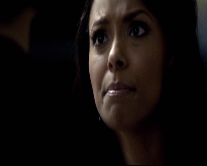 VampireDiariesWorld-dot-org_2x18TheLastDance1555.jpg