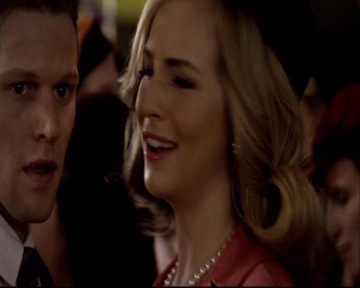 VampireDiariesWorld-dot-org_2x18TheLastDance1594.jpg