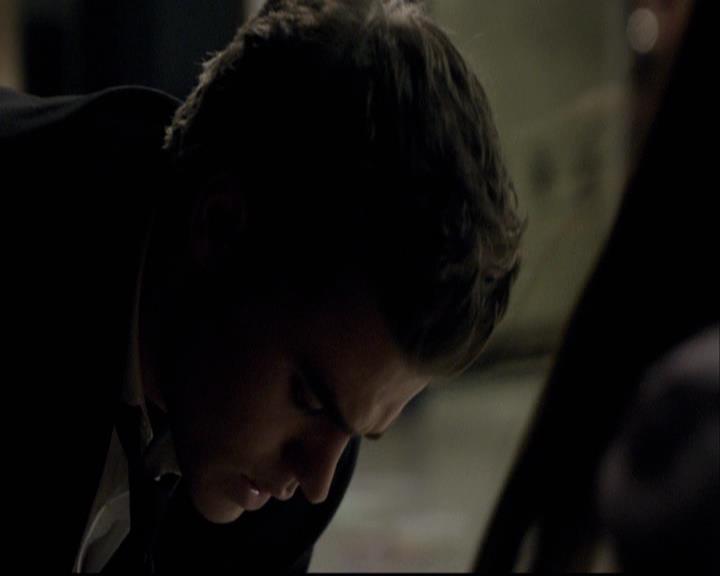 VampireDiariesWorld-dot-org_2x18TheLastDance1746.jpg