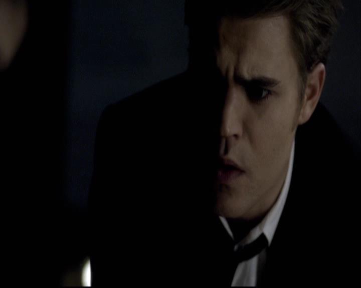 VampireDiariesWorld-dot-org_2x18TheLastDance1753.jpg