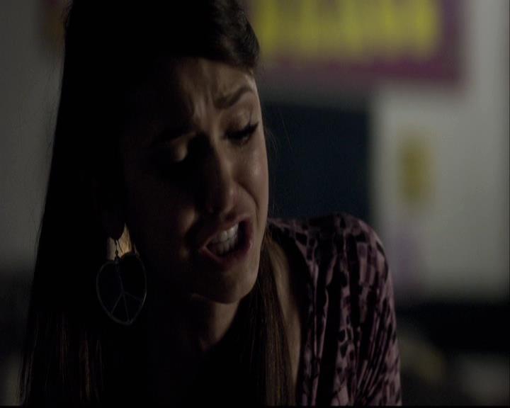 VampireDiariesWorld-dot-org_2x18TheLastDance1754.jpg