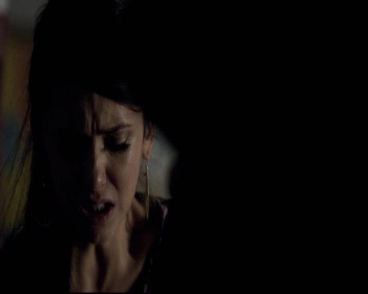 VampireDiariesWorld-dot-org_2x18TheLastDance1780.jpg