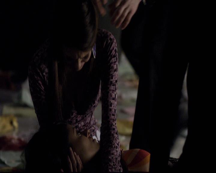 VampireDiariesWorld-dot-org_2x18TheLastDance1789.jpg