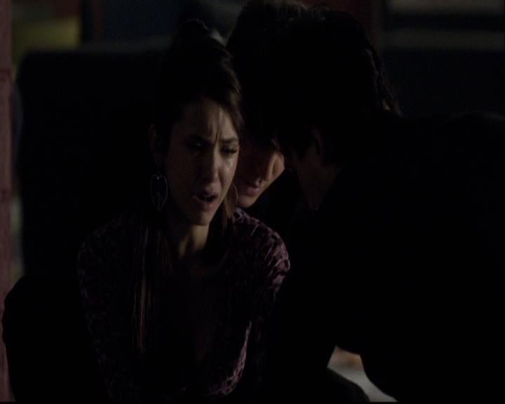 VampireDiariesWorld-dot-org_2x18TheLastDance1791.jpg