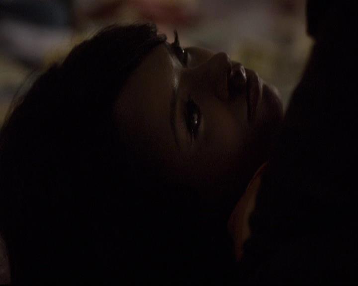 VampireDiariesWorld-dot-org_2x18TheLastDance1807.jpg