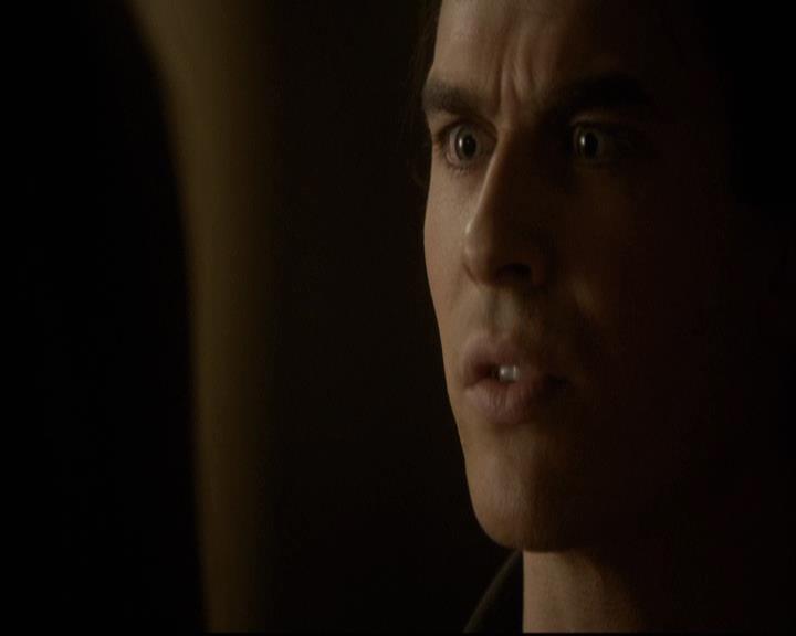 VampireDiariesWorld-dot-org_2x18TheLastDance1942.jpg