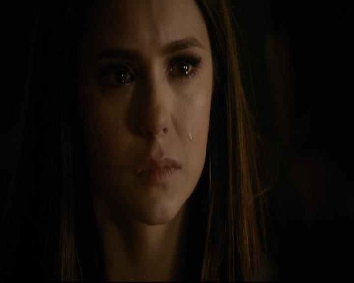 VampireDiariesWorld-dot-org_2x18TheLastDance1951.jpg