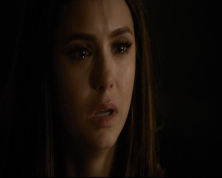 VampireDiariesWorld-dot-org_2x18TheLastDance1979.jpg