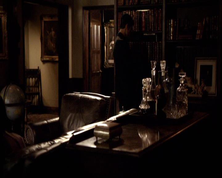 VampireDiariesWorld-dot-org_2x20TheLastDay0080.jpg