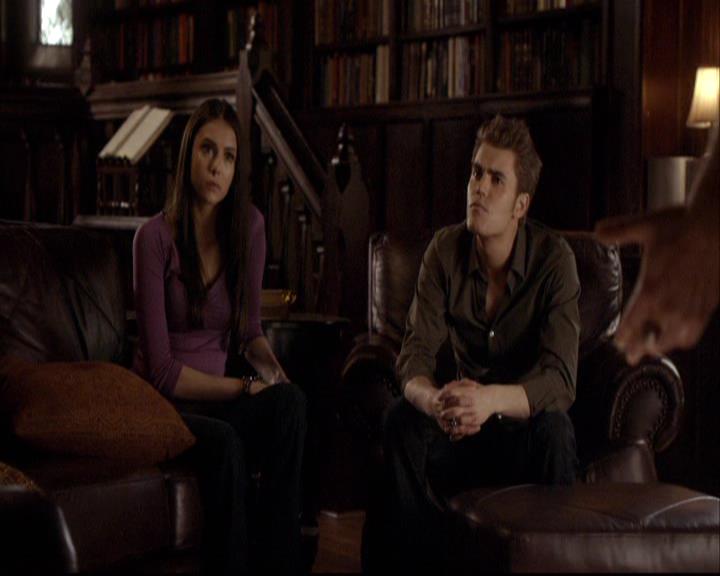 VampireDiariesWorld-dot-org_2x20TheLastDay0114.jpg