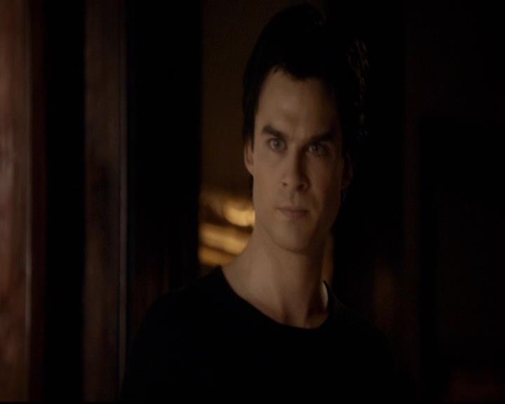 VampireDiariesWorld-dot-org_2x20TheLastDay0131.jpg