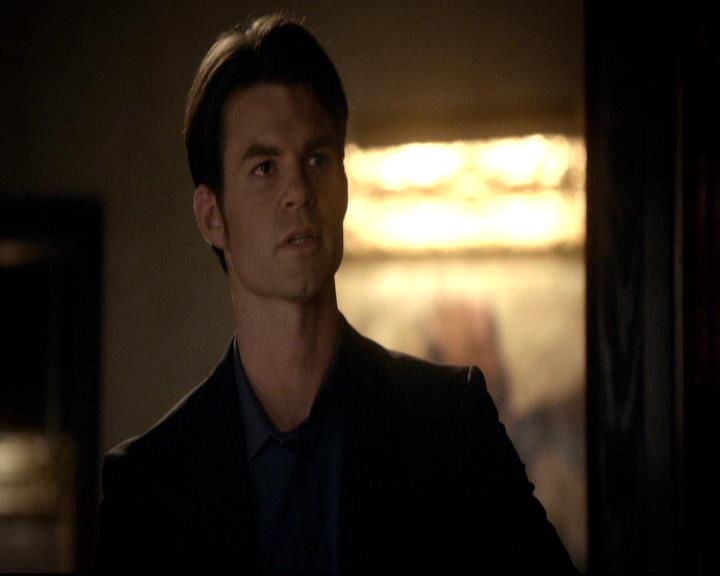 VampireDiariesWorld-dot-org_2x20TheLastDay0142.jpg