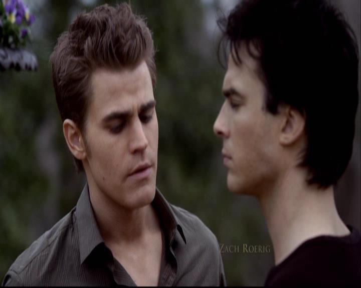 VampireDiariesWorld-dot-org_2x20TheLastDay0208.jpg