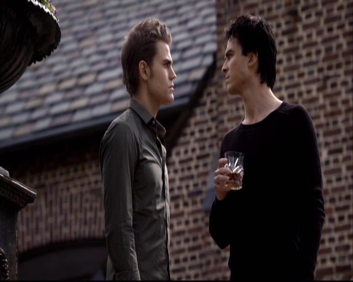 VampireDiariesWorld-dot-org_2x20TheLastDay0218.jpg