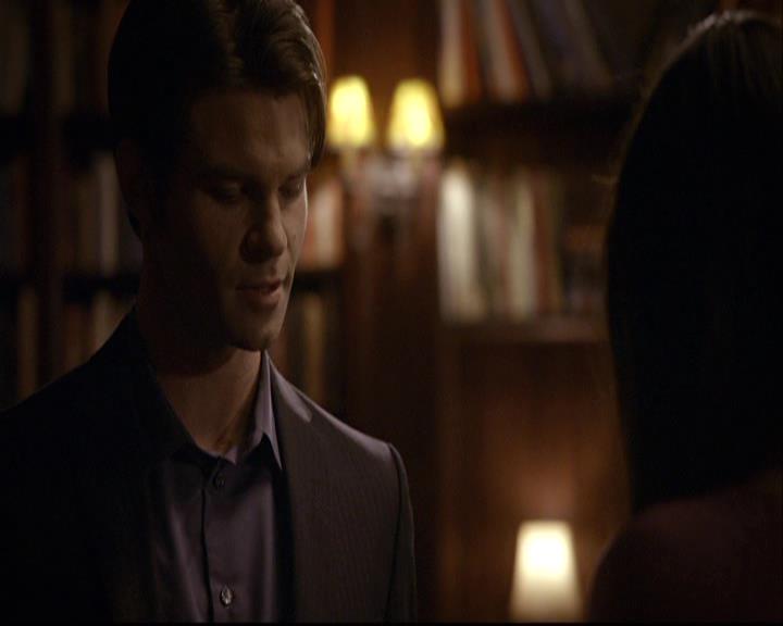 VampireDiariesWorld-dot-org_2x20TheLastDay0242.jpg