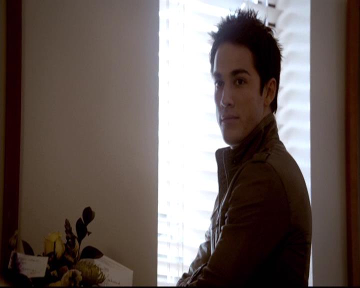 VampireDiariesWorld-dot-org_2x20TheLastDay0295.jpg