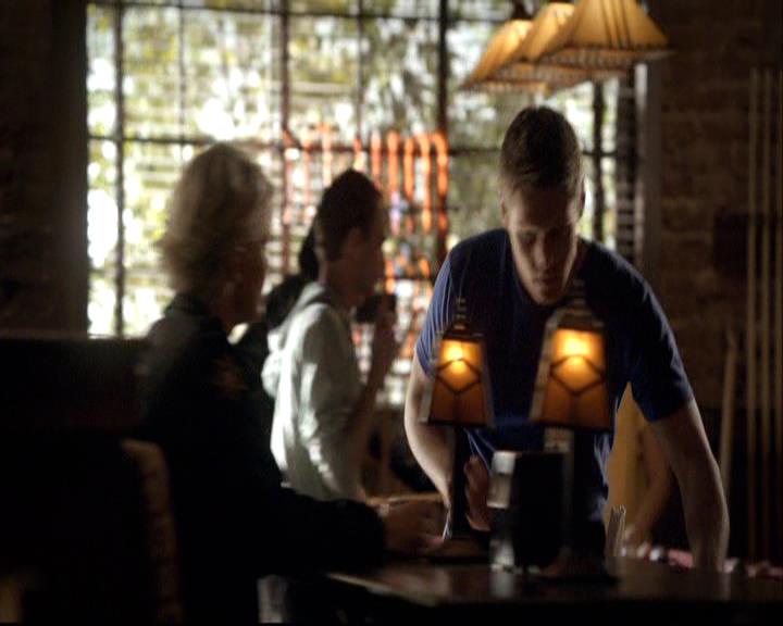 VampireDiariesWorld-dot-org_2x20TheLastDay0340.jpg