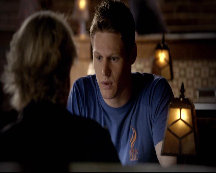 VampireDiariesWorld-dot-org_2x20TheLastDay0347.jpg