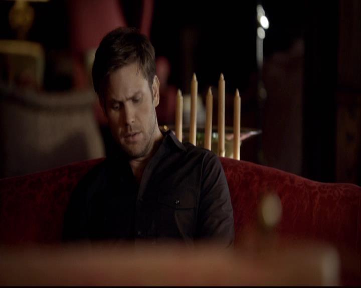 VampireDiariesWorld-dot-org_2x20TheLastDay0412.jpg