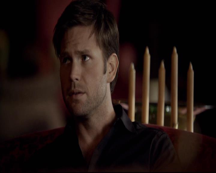 VampireDiariesWorld-dot-org_2x20TheLastDay0433.jpg