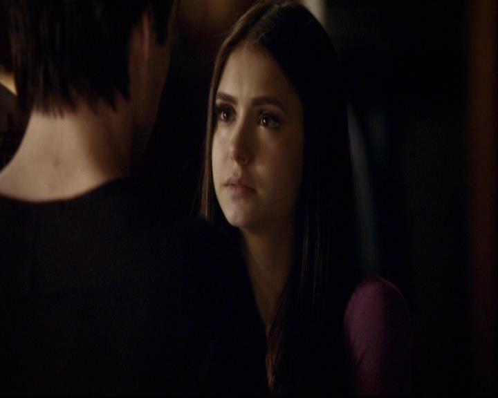 VampireDiariesWorld-dot-org_2x20TheLastDay0483.jpg