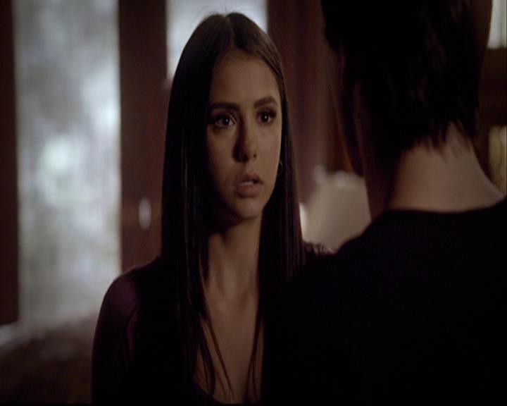 VampireDiariesWorld-dot-org_2x20TheLastDay0500.jpg