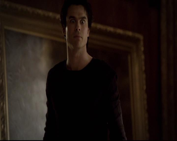 VampireDiariesWorld-dot-org_2x20TheLastDay0526.jpg