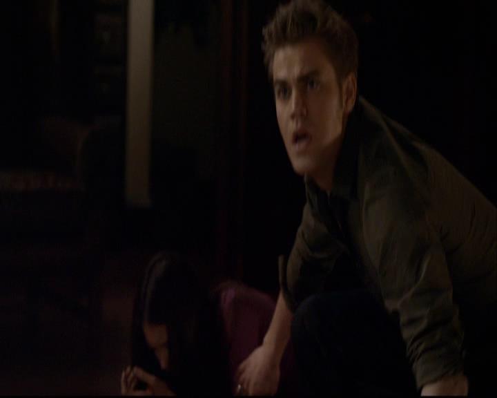 VampireDiariesWorld-dot-org_2x20TheLastDay0528.jpg