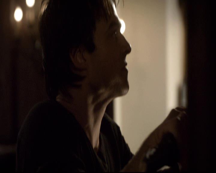 VampireDiariesWorld-dot-org_2x20TheLastDay0546.jpg