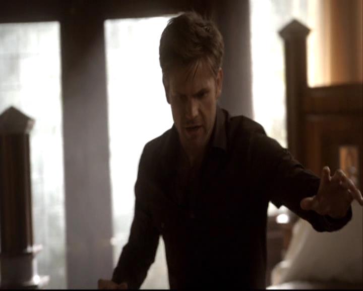 VampireDiariesWorld-dot-org_2x20TheLastDay0578.jpg