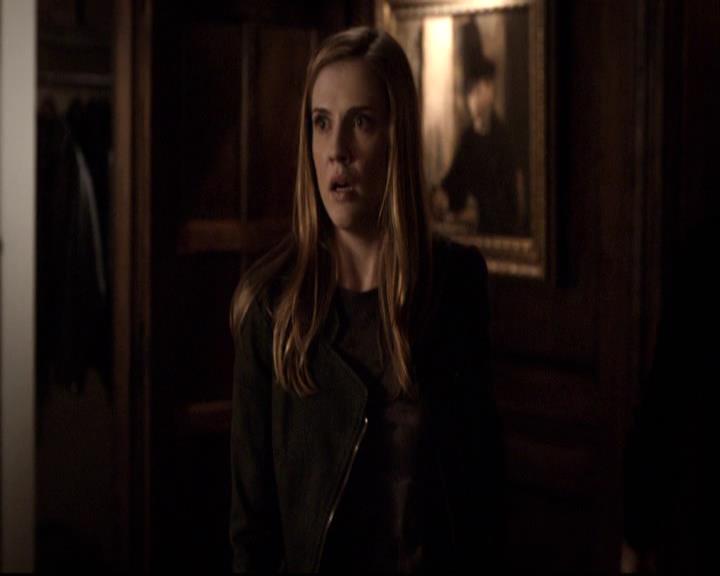 VampireDiariesWorld-dot-org_2x20TheLastDay0580.jpg