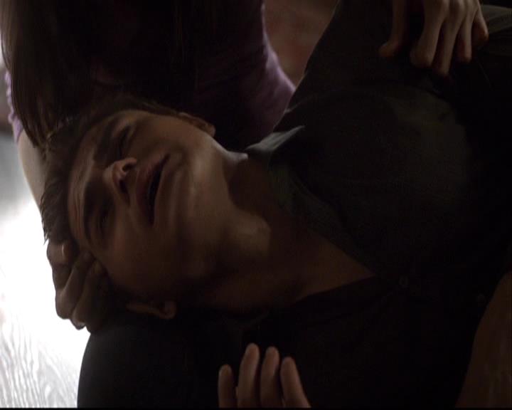 VampireDiariesWorld-dot-org_2x20TheLastDay0587.jpg