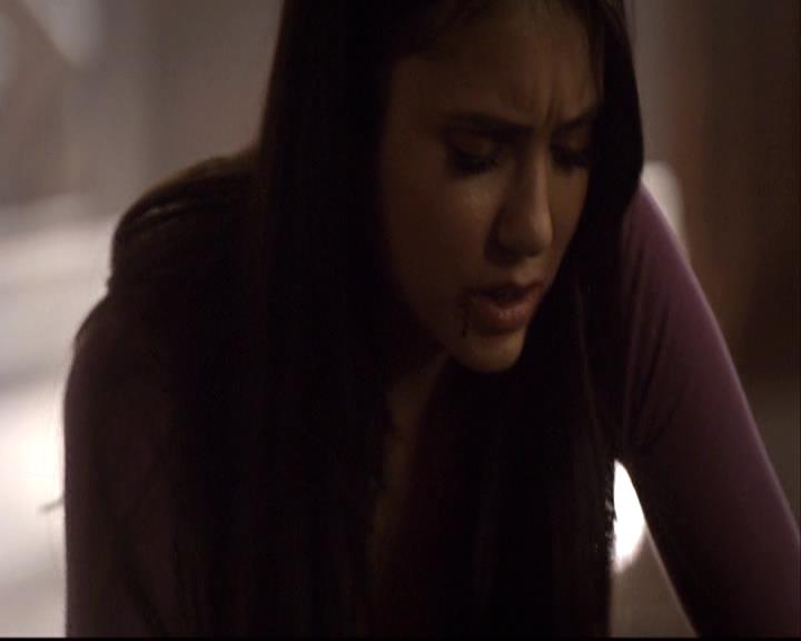 VampireDiariesWorld-dot-org_2x20TheLastDay0589.jpg